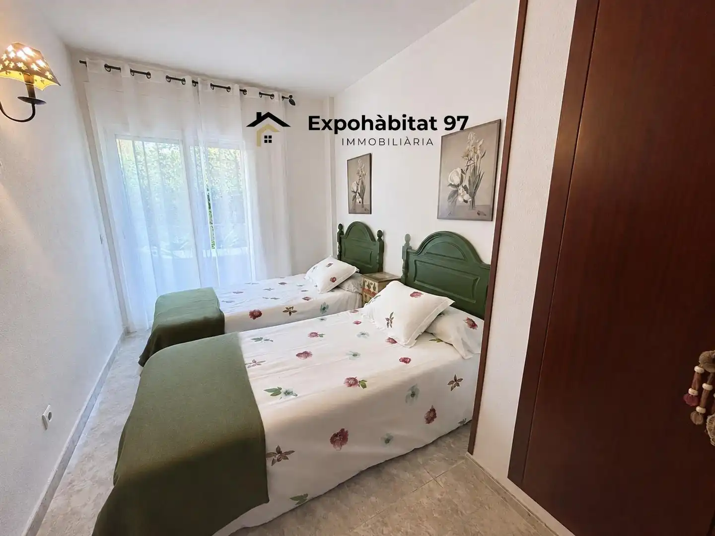 Dormitori de Apartament en venda en Salou amb Aire condicionat, Jardí privat i Terrassa