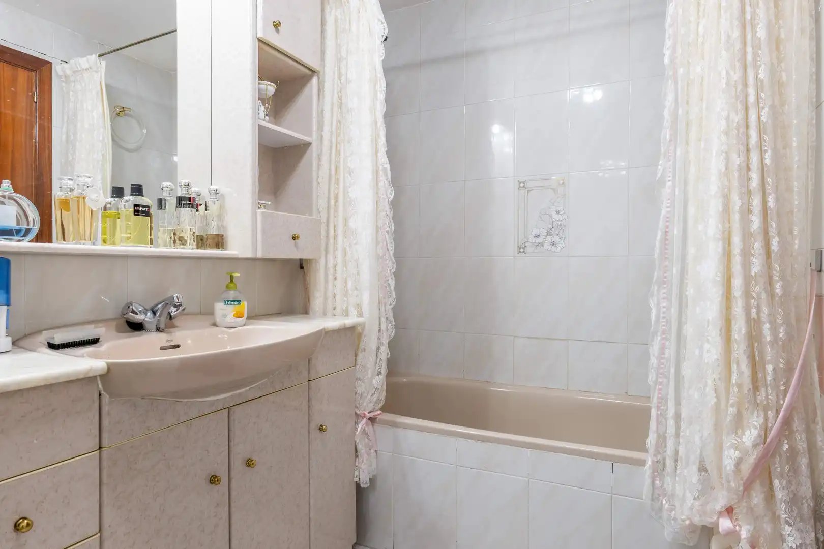 Casa o chalet en venta en Calle OSA MAYOR, 40, Valdefierro