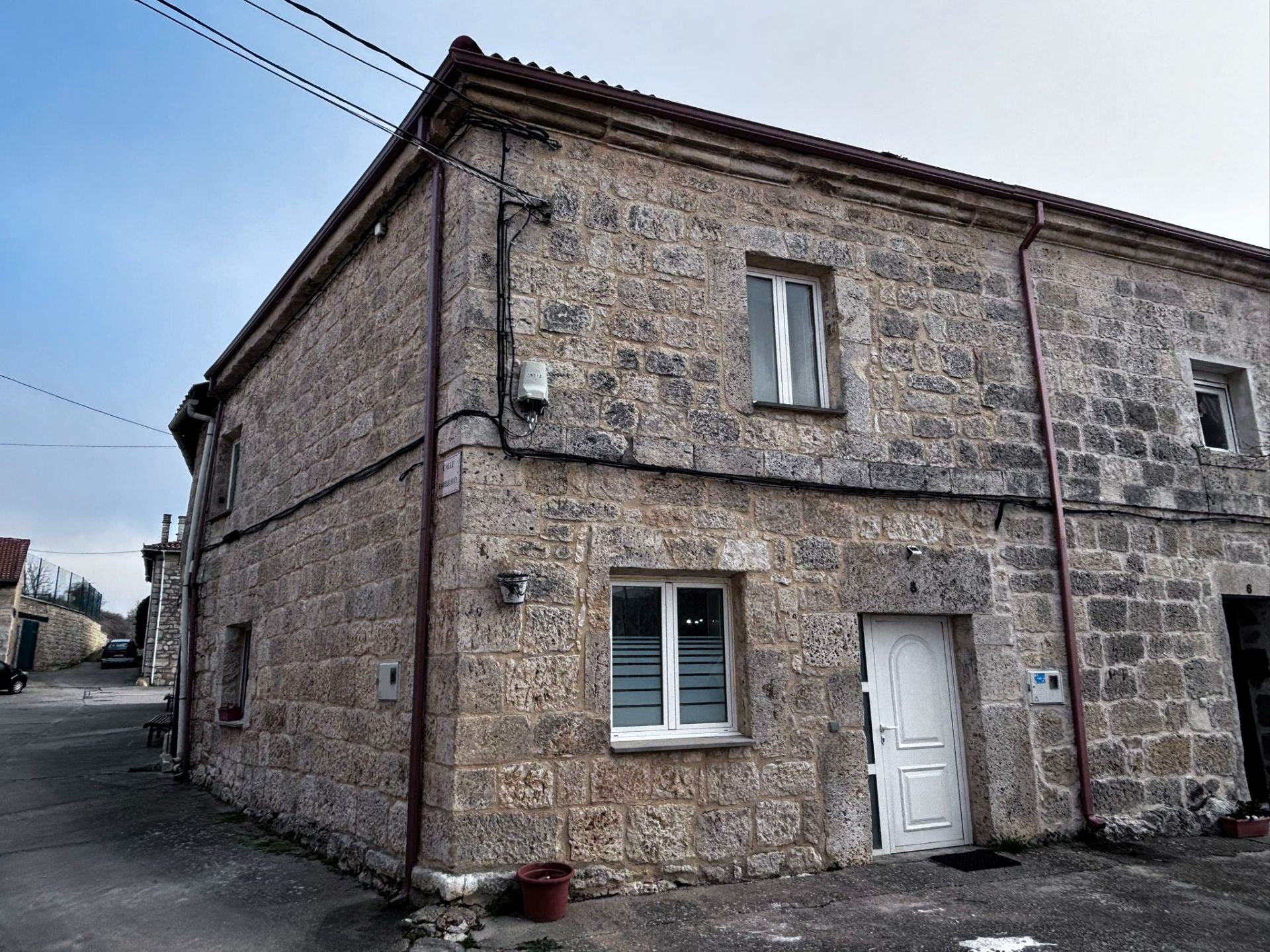 Vista exterior de Casa adosada en venda en Valle de Santibáñez amb Calefacció