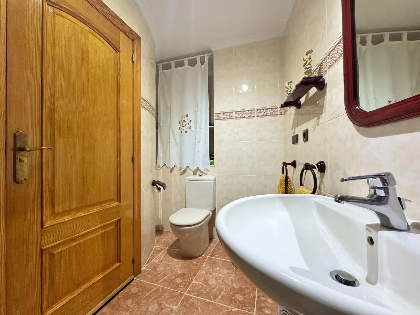 Badezimmer von Haus oder Chalet zum Verkauf in Silla mit Klimaanlage, Heizung und Terrasse