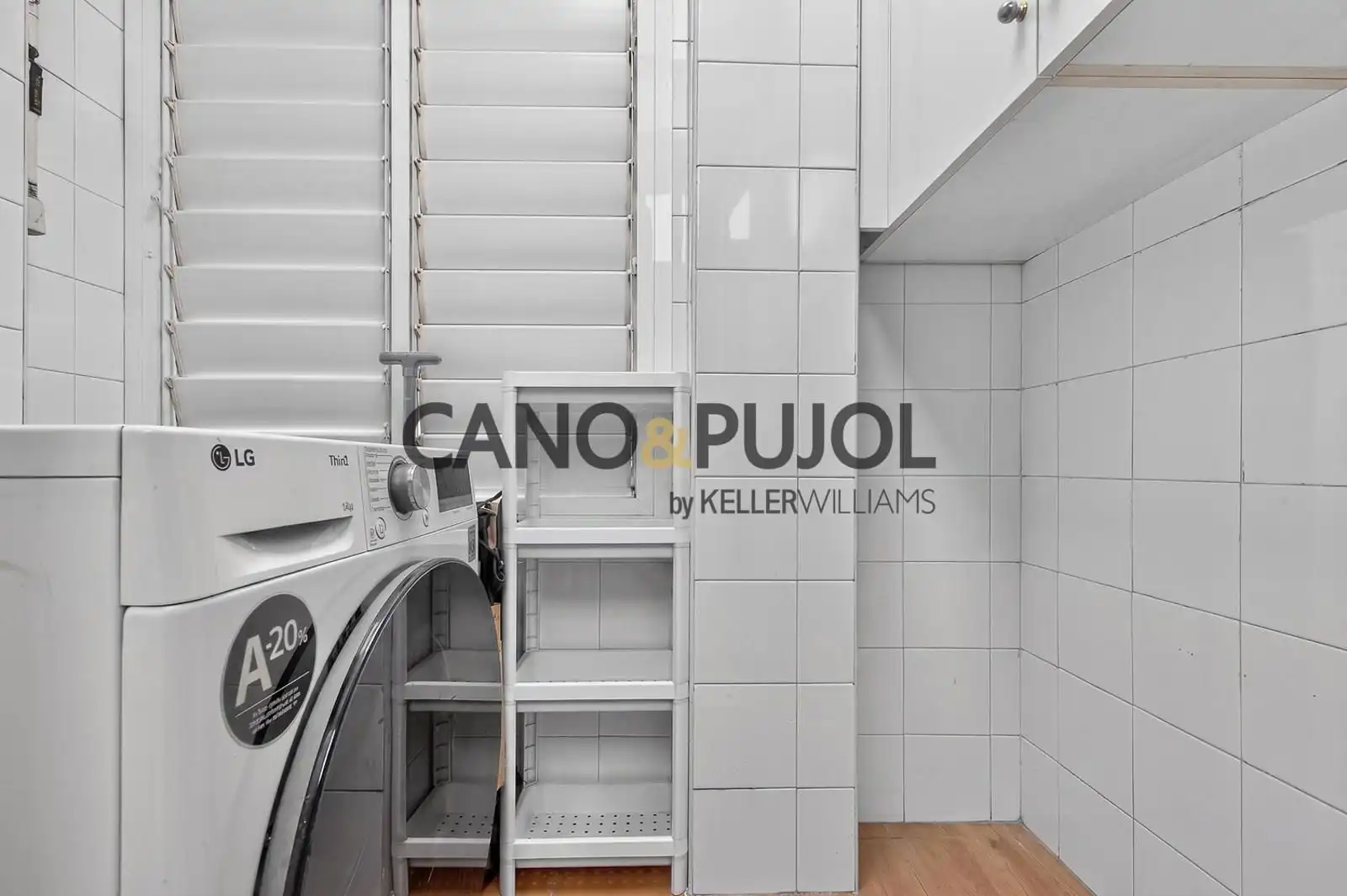 Cocina de Ático en venta en Rubí con Aire acondicionado, Calefacción y Jardín privado