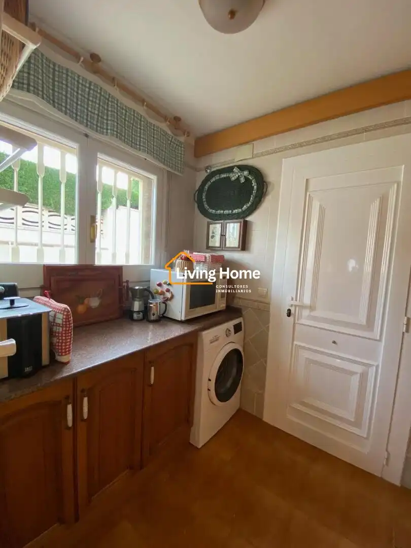 Kitchen of Houses for sale in Cambrils