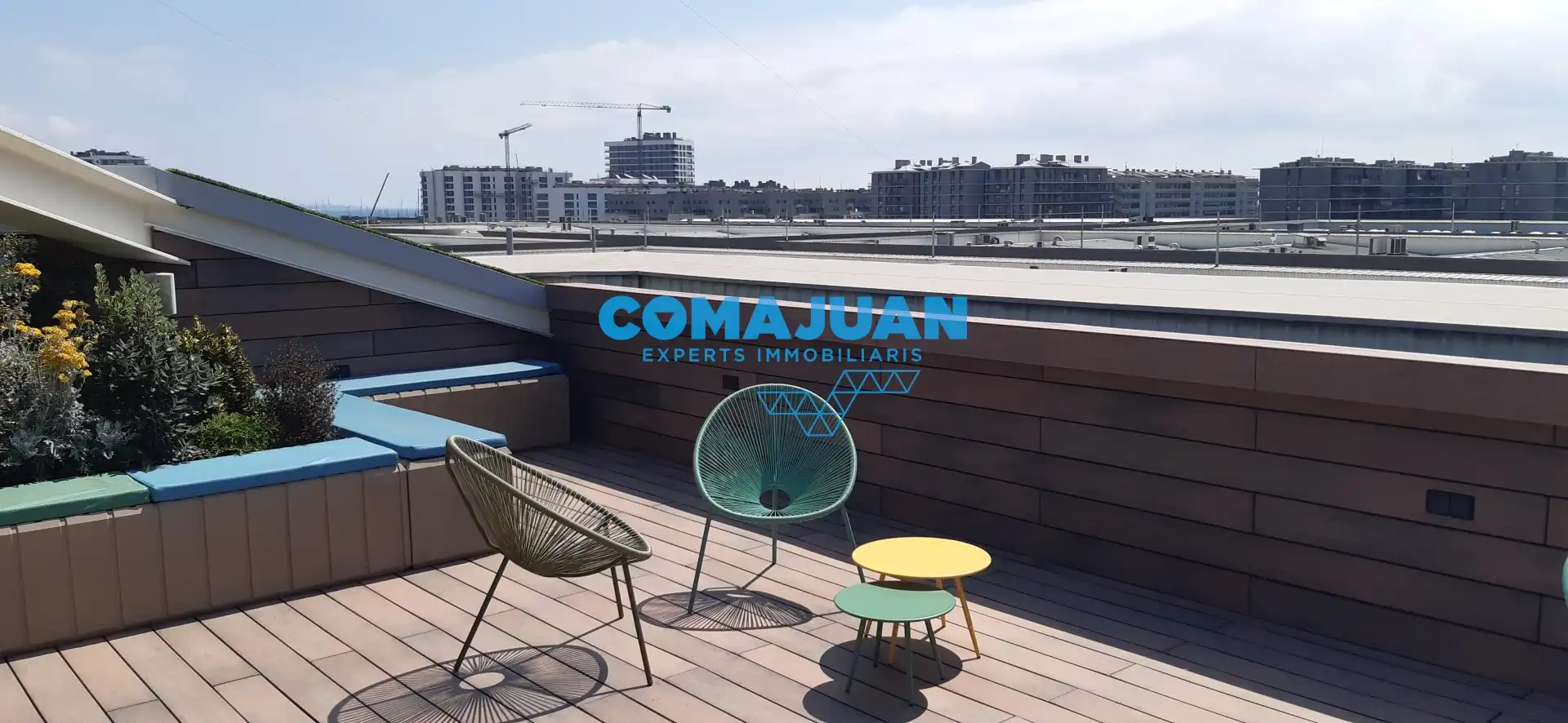 Terrasse von Büro zur Miete in Badalona mit Klimaanlage