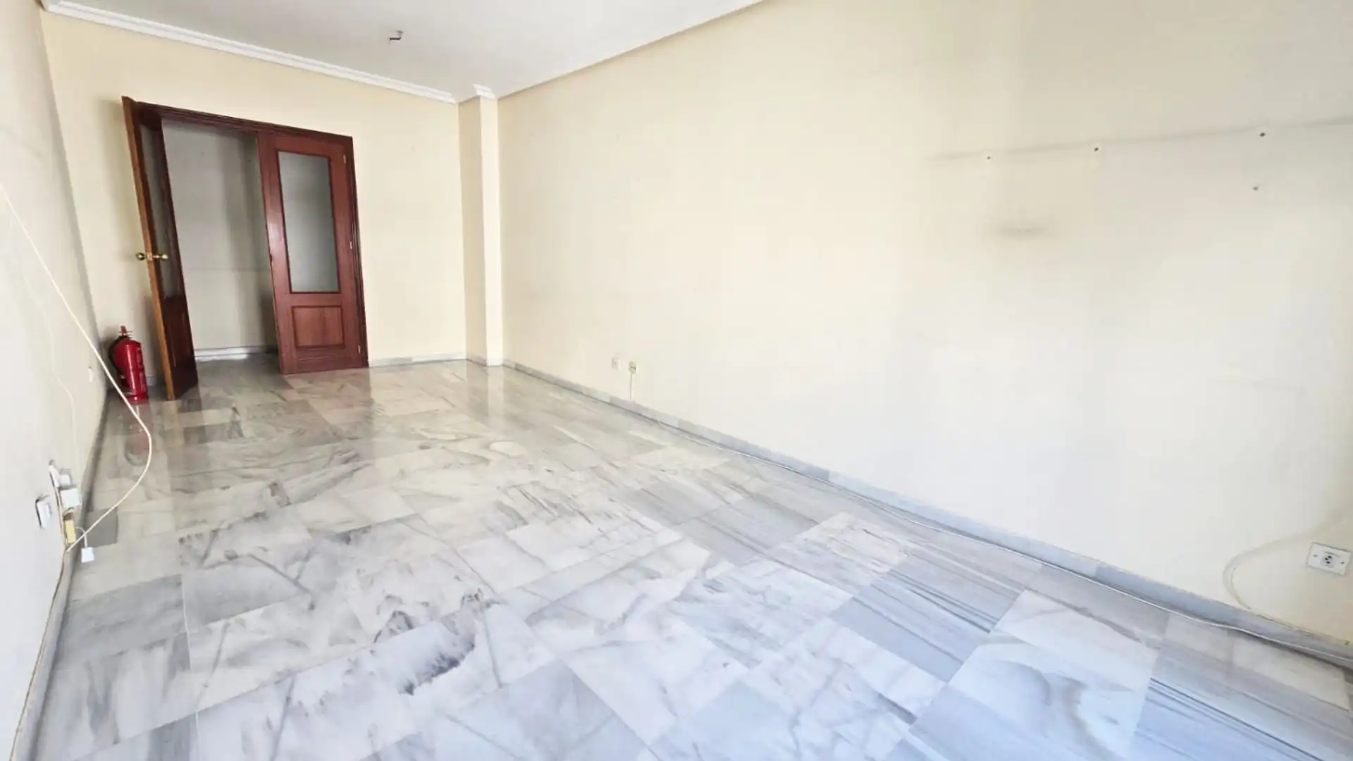 Flat for sale in  Sevilla Capital  with Storage room