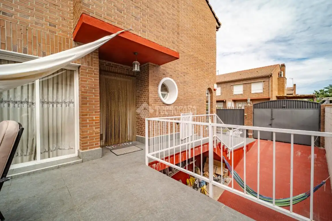 Maison jumelée avec piscine à vendre à La Poveda, imagen 5