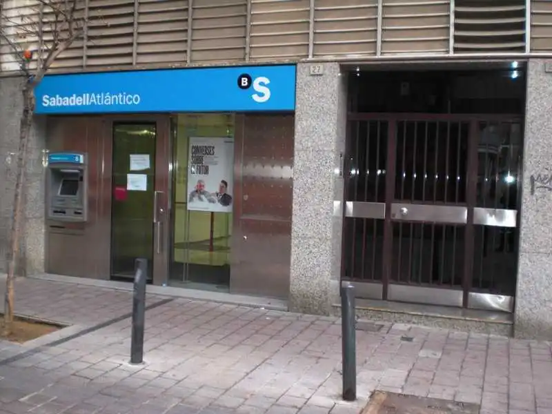 Local de lloguer en Santa Eulàlia