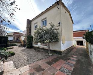 Vista exterior de Pis de lloguer en Cerdanyola del Vallès amb Aire condicionat, Calefacció i Piscina