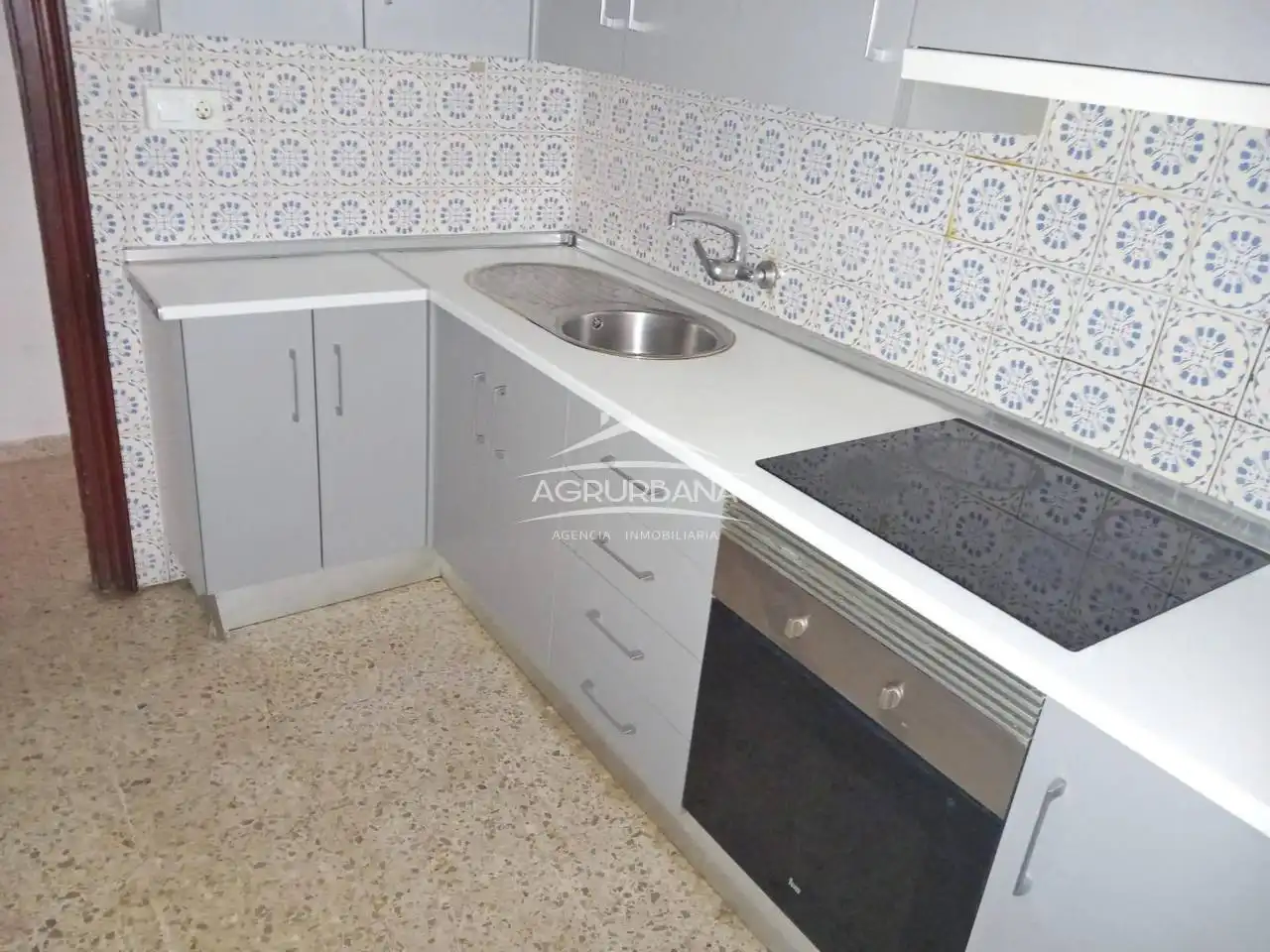 Cuina de Pis en venda en Motril amb Balcó