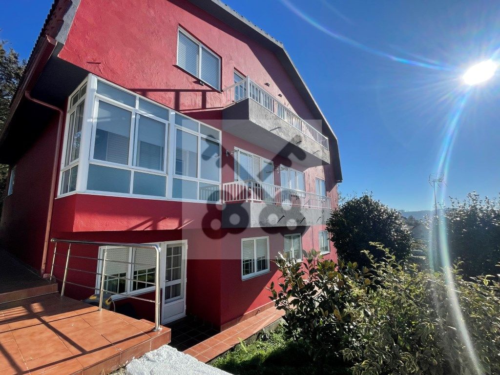 House or chalet for sale in Cabral - Candeán