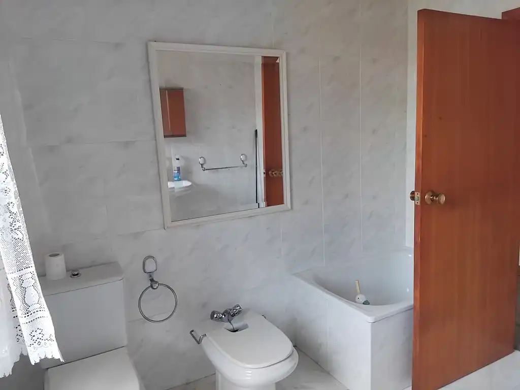 Baño de Casa adosada en venta en Paderne con Calefacción, Jardín privado y Horno
