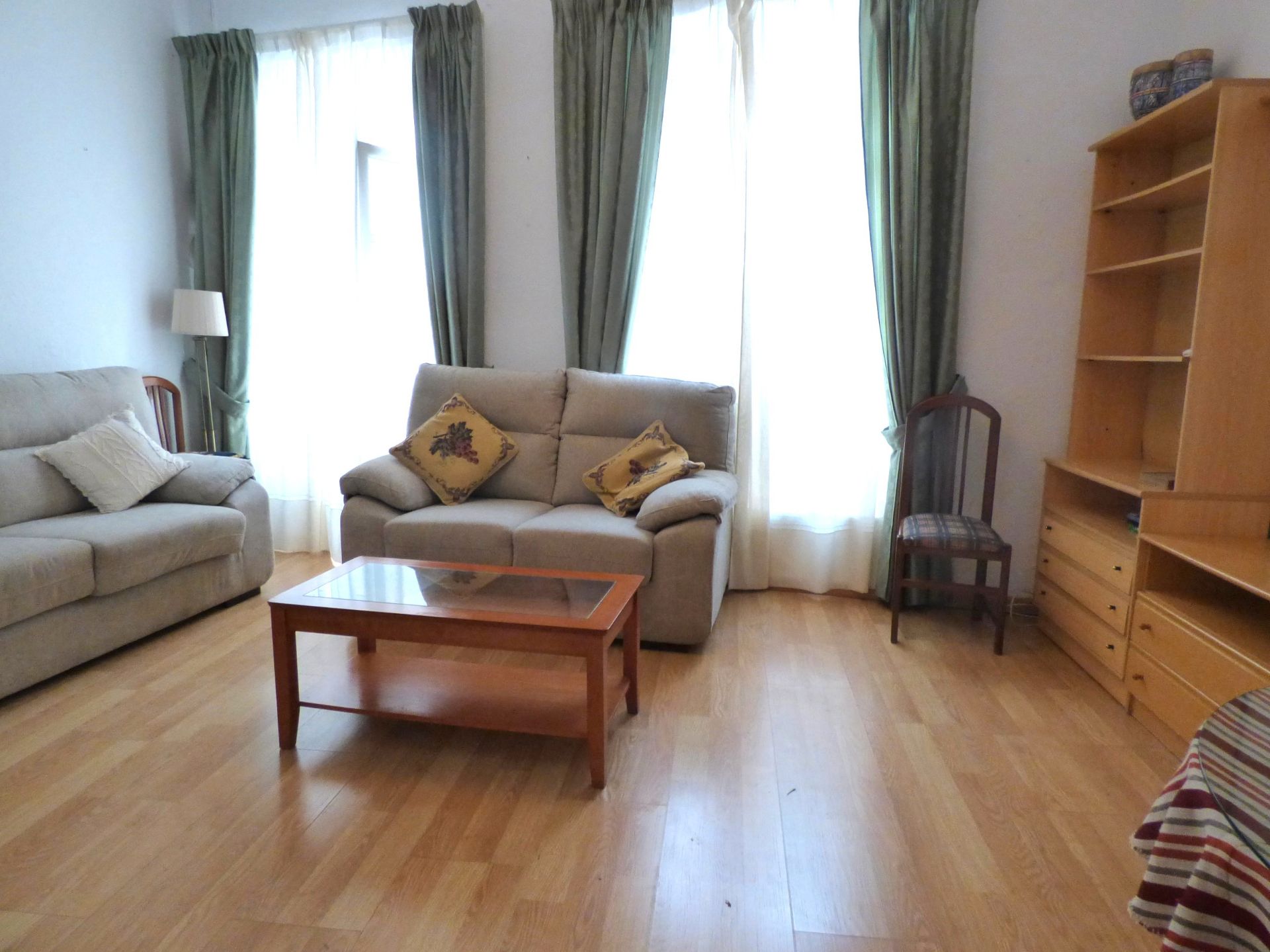 Sala de estar de Piso en venta en  Cádiz Capital