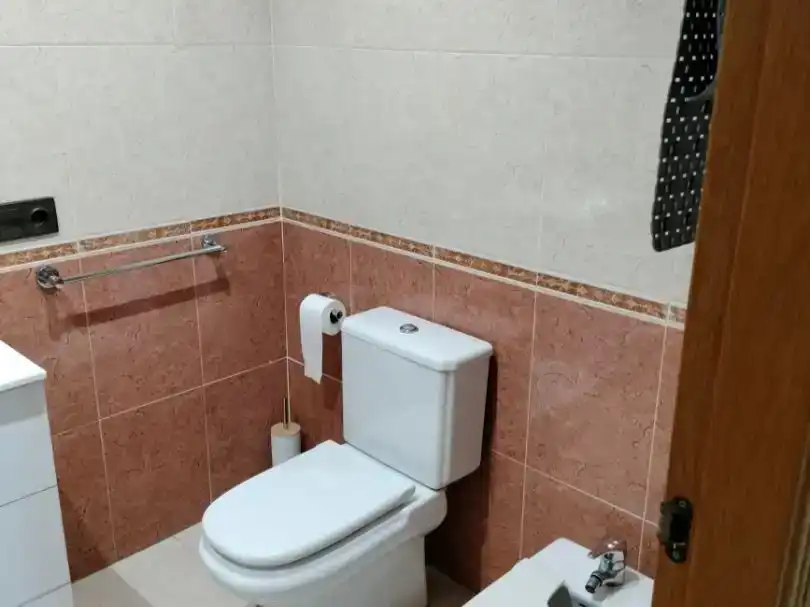 Badezimmer von Wohnung zur Miete in Adeje mit Klimaanlage