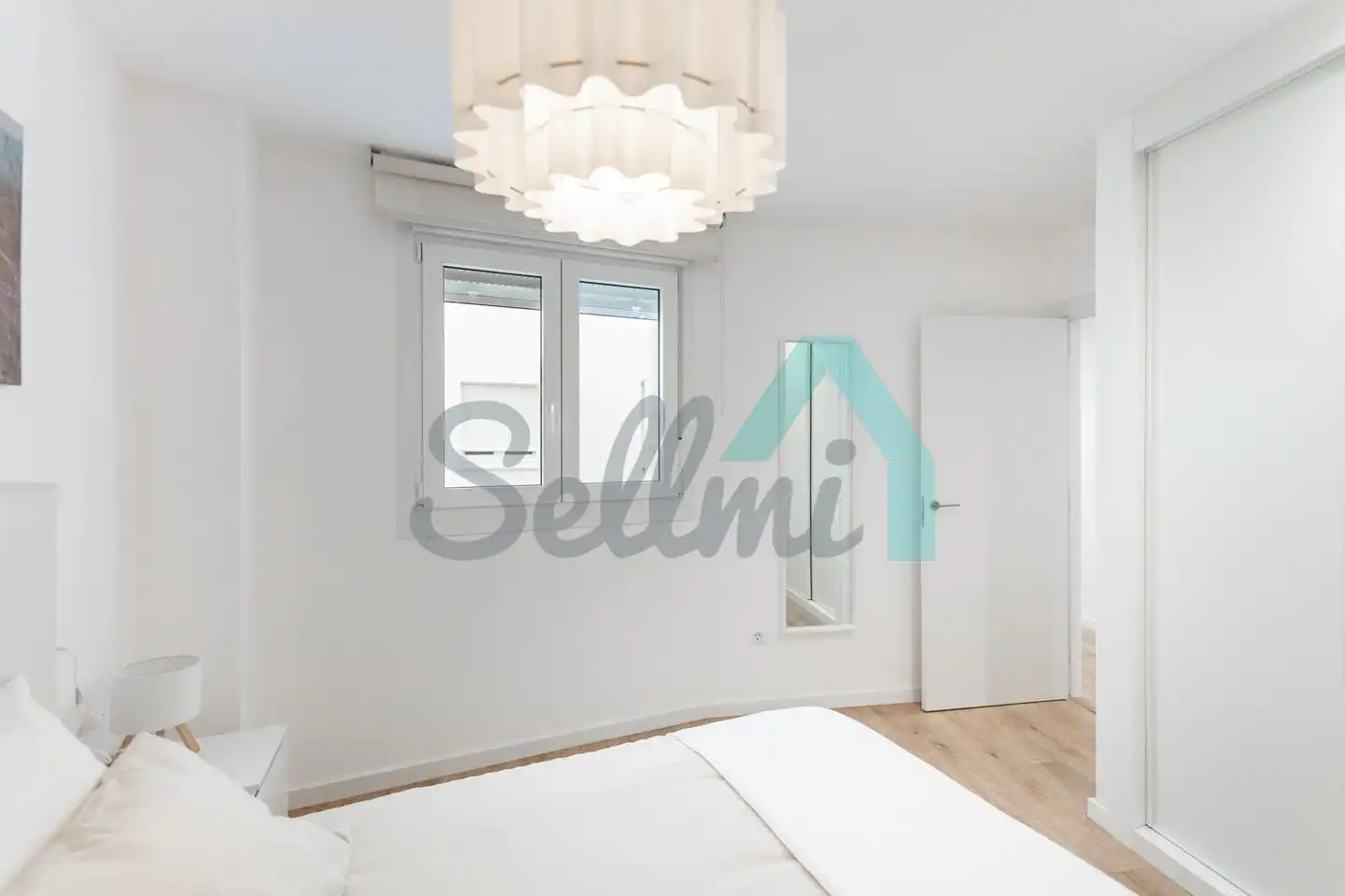 Habitación de Piso de alquiler en Oviedo  con Calefacción, Terraza y Trastero