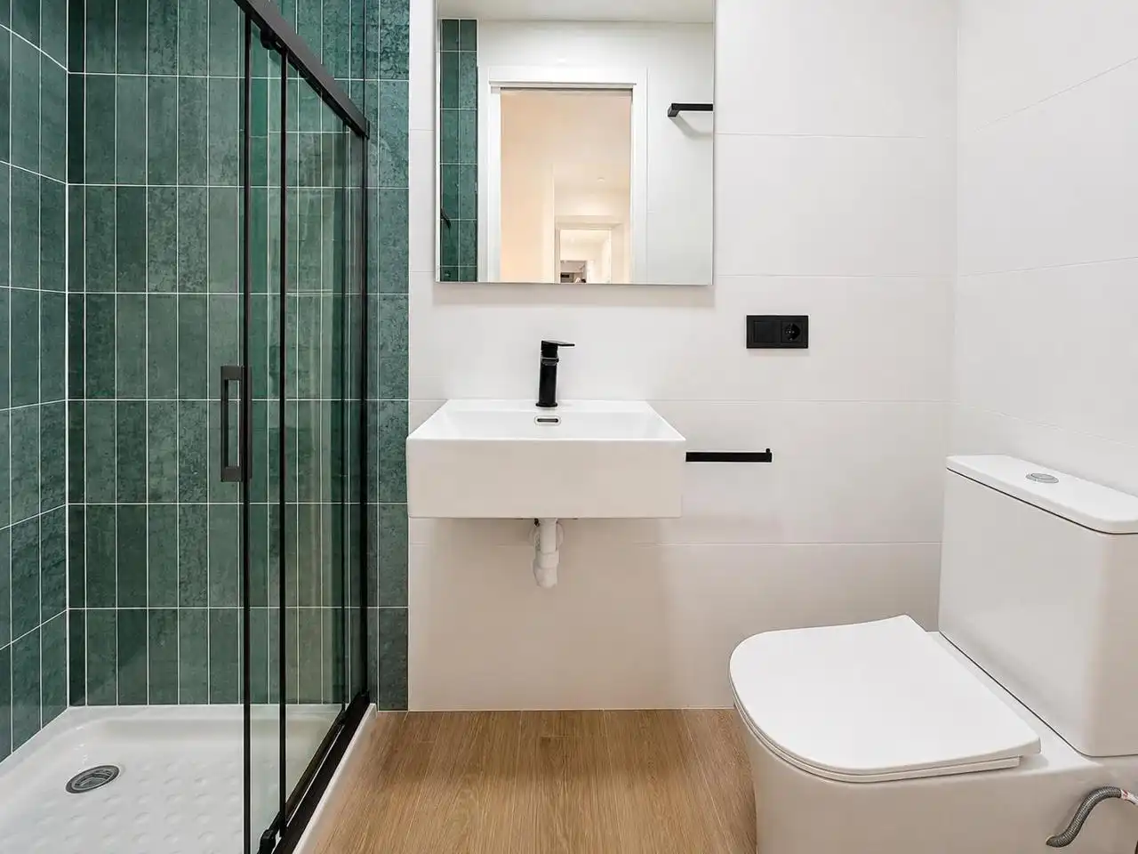 Badezimmer von Wohnung zur Miete in Valladolid mit Klimaanlage und Möbliert