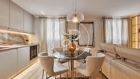 Dining room of Flat for sale in  Madrid Capital  with Air Conditioner, Heating and Furnished