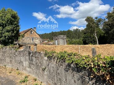 Casa en venta en Ponteareas