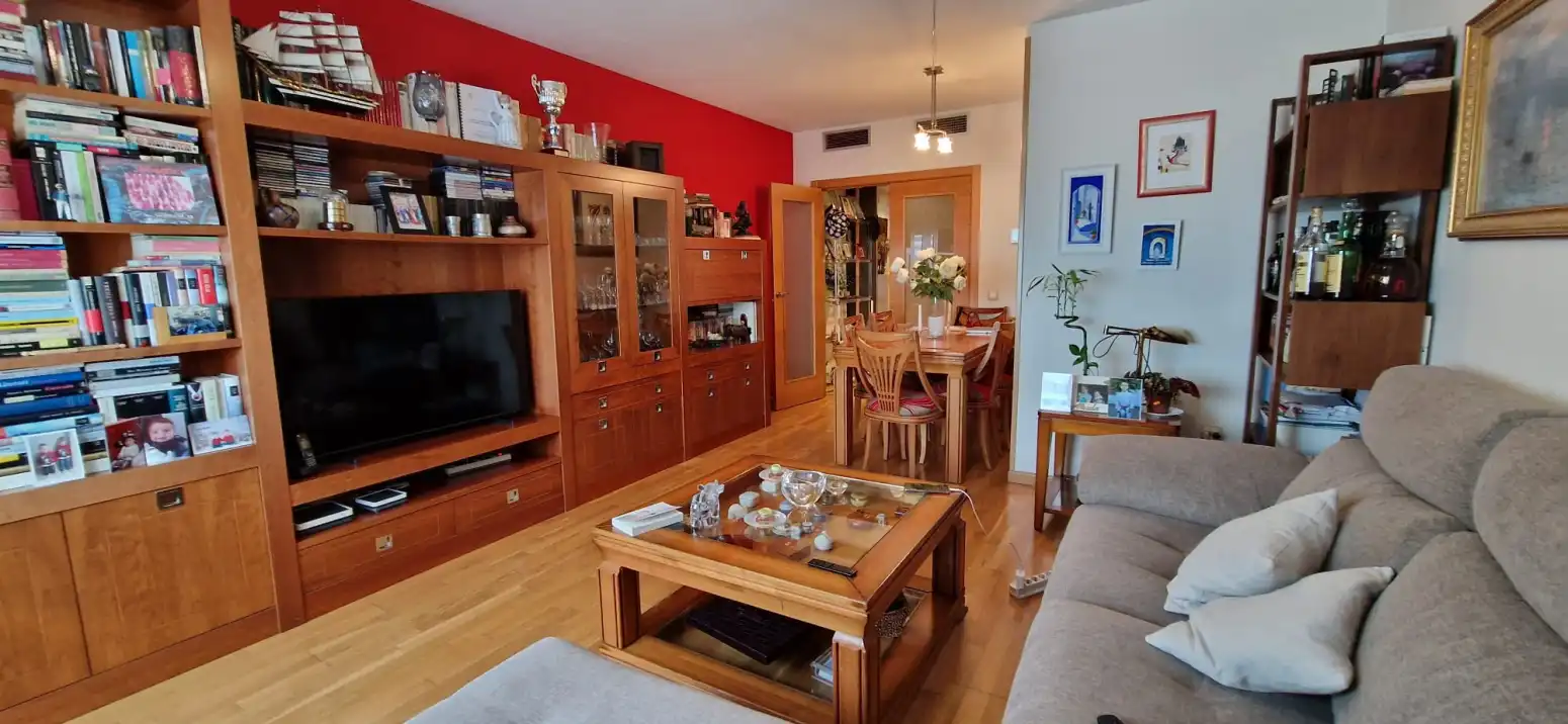 Sala d'estar de Pis en venda en Getafe amb Aire condicionat, Calefacció i Parquet
