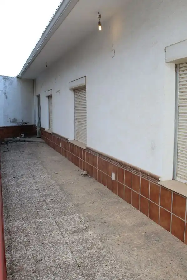 Vista exterior de Casa adosada en venta en Urda con Calefacción, Terraza y Trastero