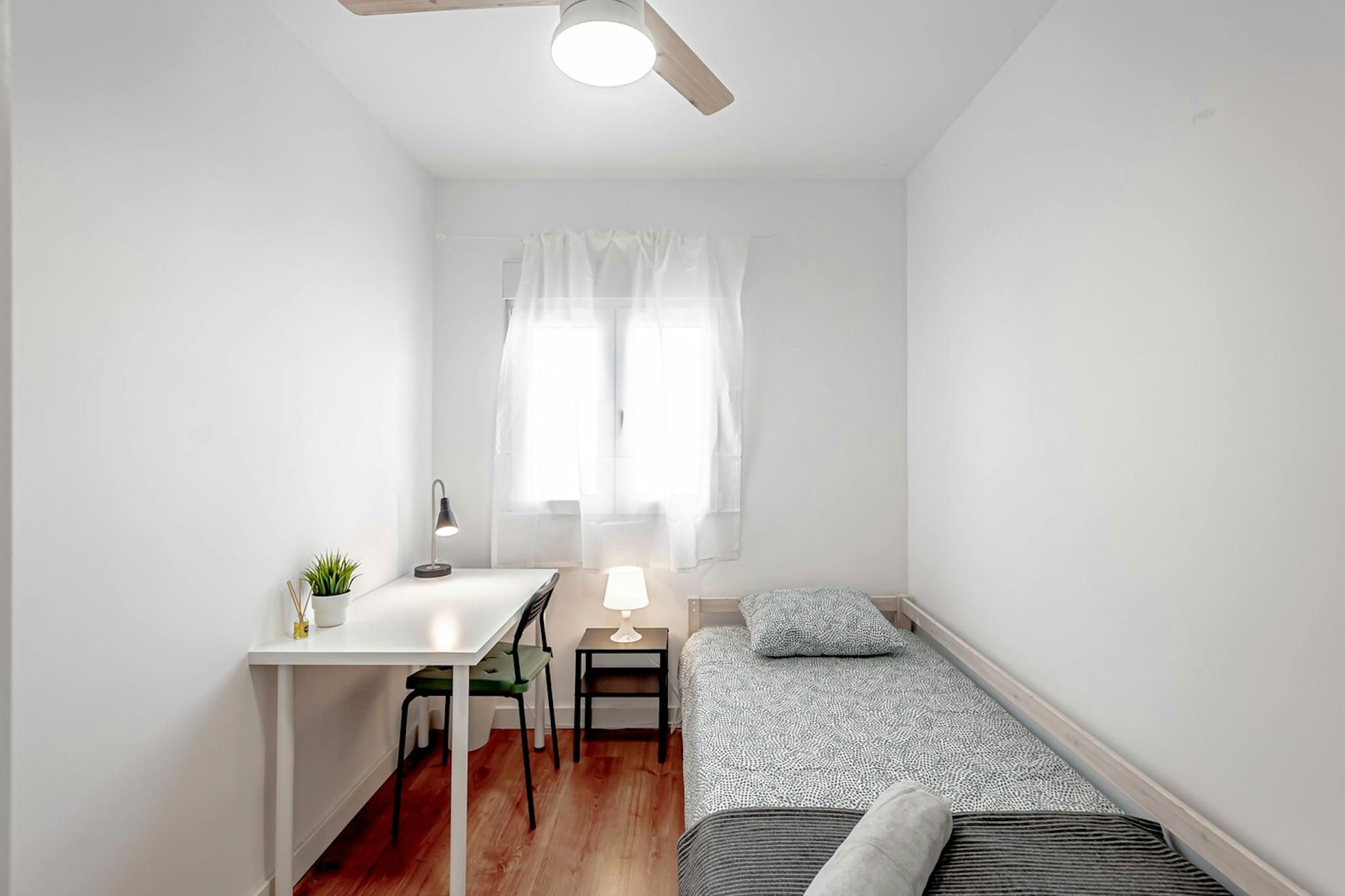 Flat to share in N/A, Moscardó