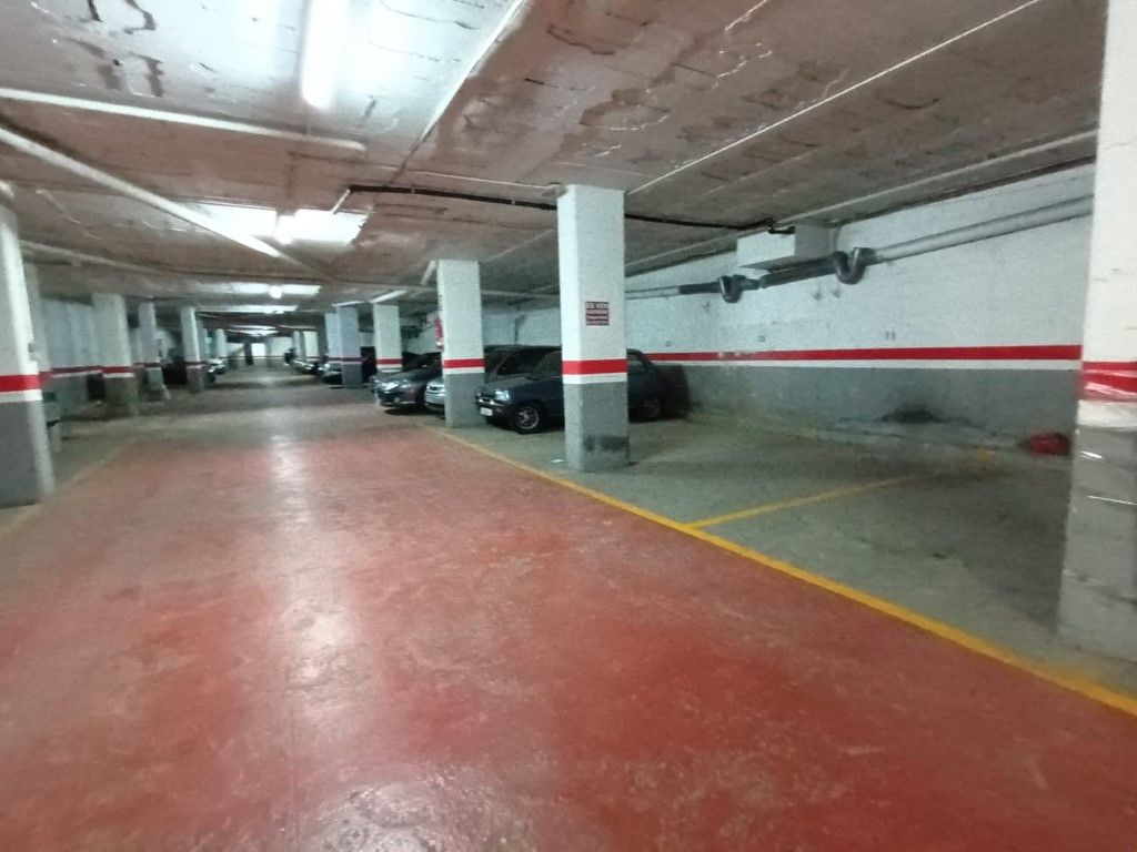 Parkplatz von Garage zum Verkauf in Vilafranca del Penedès