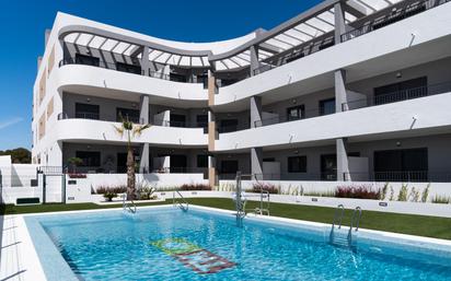 Exterior view of Flat for sale in Pilar de la Horadada  with Air Conditioner, Terrace and Swimming Pool