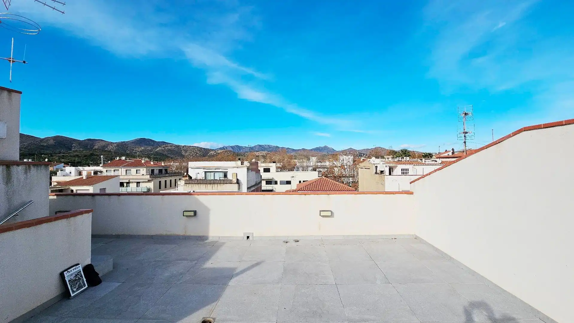 Terrassa de Apartament en venda en Llançà amb Aire condicionat, Piscina i Forn