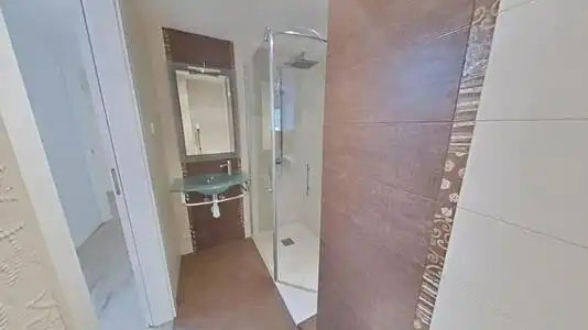 Bany de Pis en venda en Polinyà amb Aire condicionat, Calefacció i Terrassa