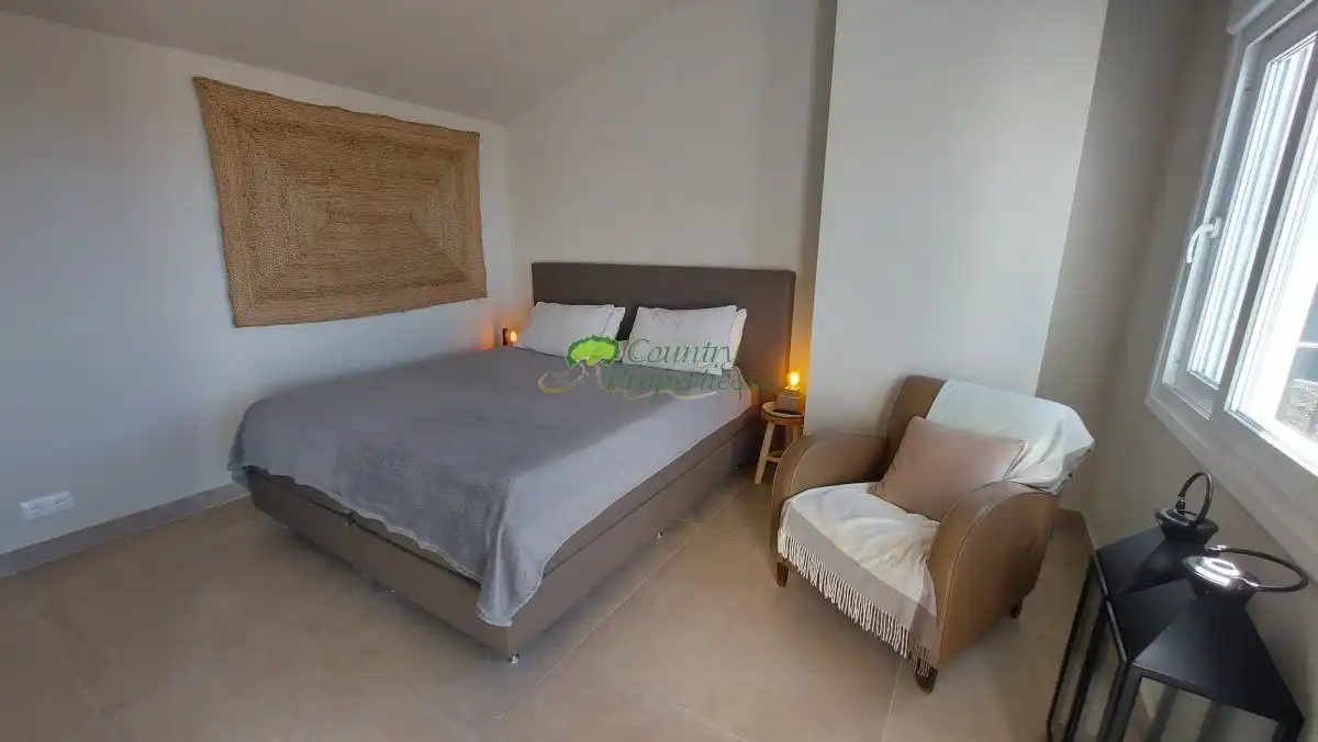 Habitación de Finca rústica en venta en Cómpeta con Aire acondicionado, Terraza y Trastero