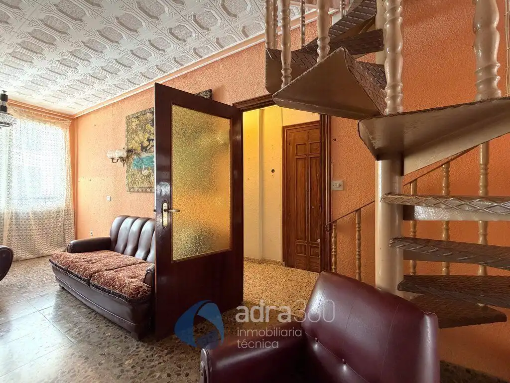 Attic for sale in  Logroño  with Terrace and Storage room