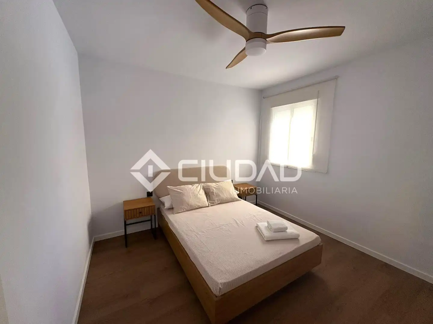 Bedroom of Flat for sale in Sanlúcar de Barrameda  with Furnished