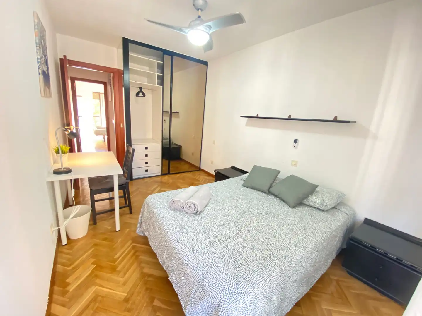 Room in Calle de Simancas, 21, Almenara -Ventilla