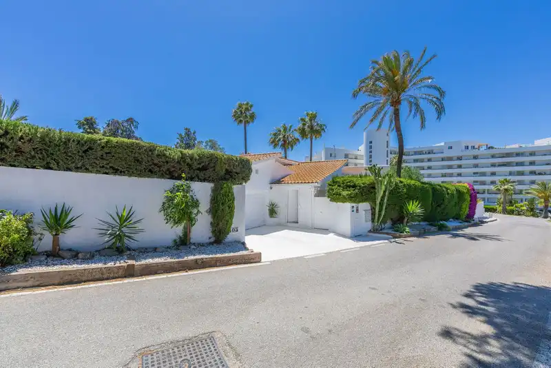 Chalet con piscina en venta en San Pedro de Alcántara, imagen 19