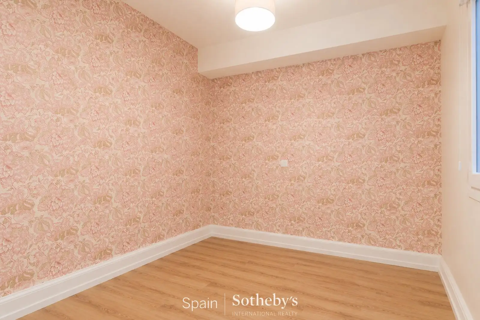 Apartments for rent in Madrid  with Air Conditioner, Heating and Terrace