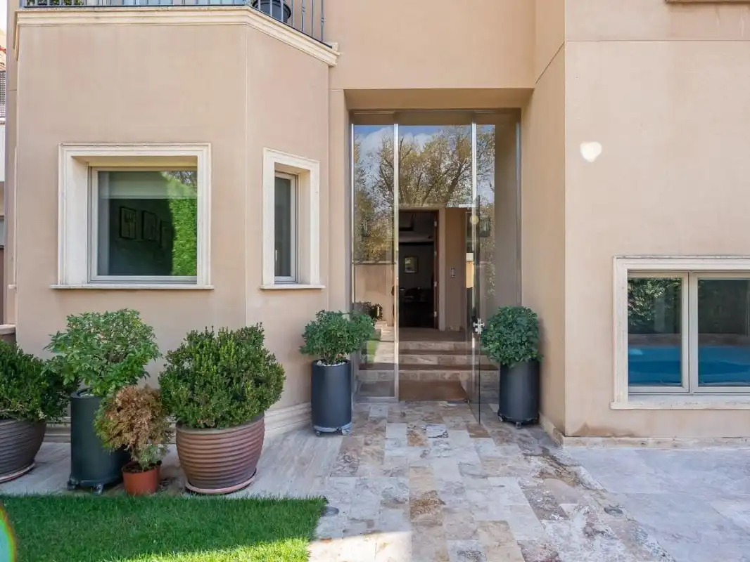 Casa a schiera con terrazza in affitto a Av. de Fuentelarreina, imagen 67