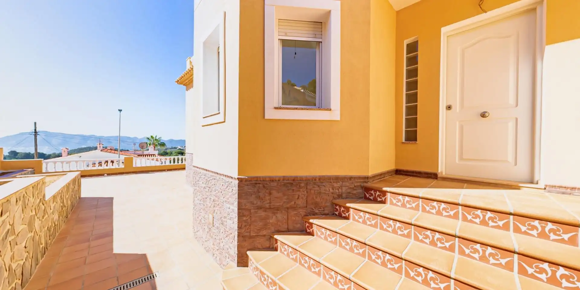 Terrace of Houses for sale in L'Alfàs del Pi  with Private garden, Storage room and Swimming Pool