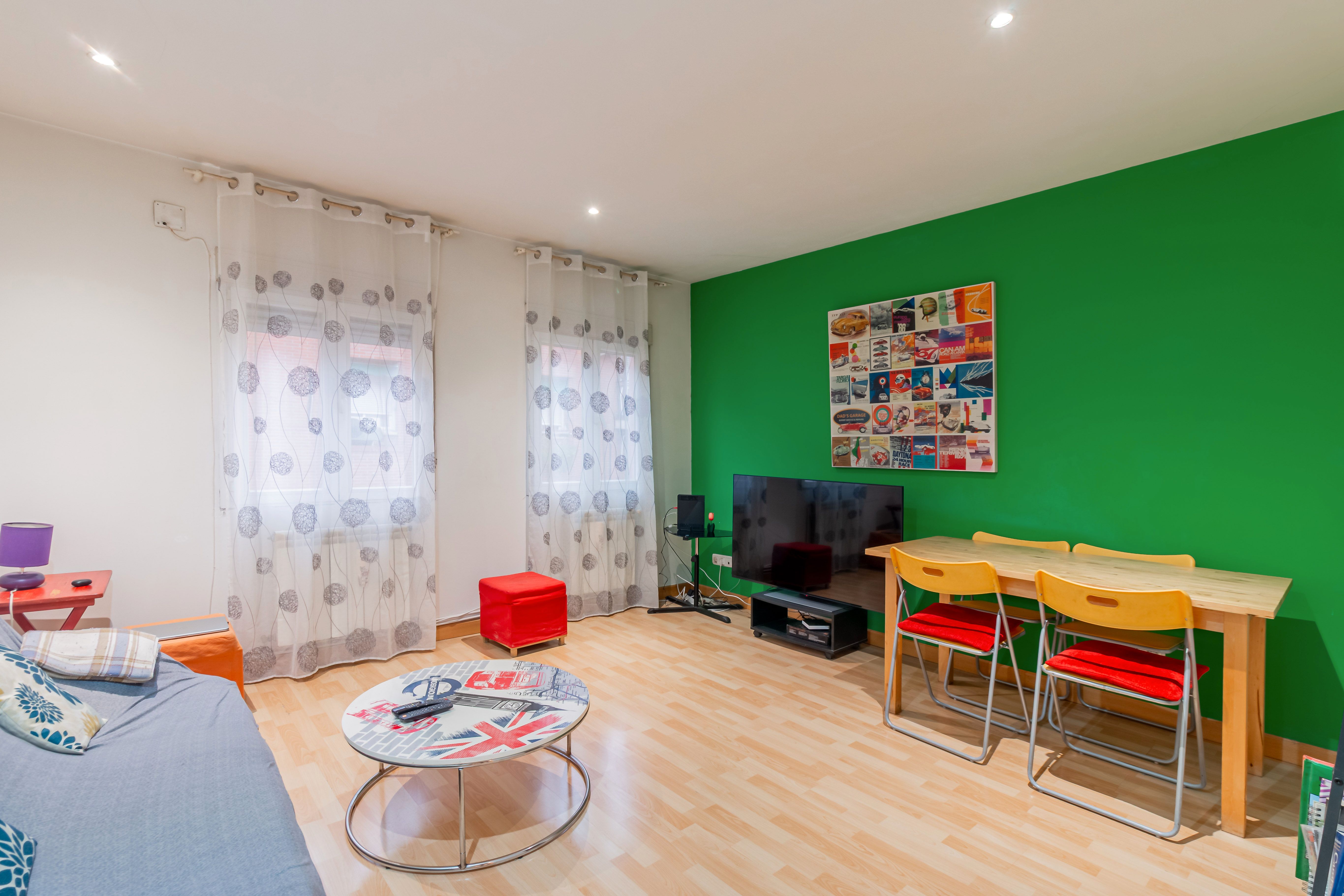 Sala d'estar de Pis en venda en  Madrid Capital amb Calefacció