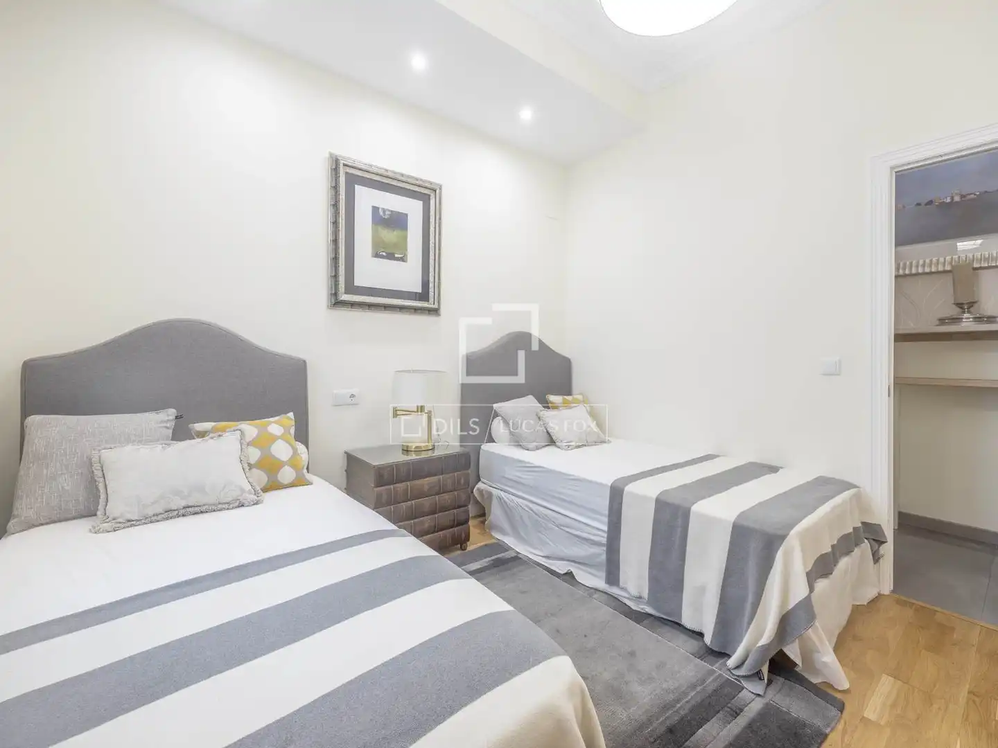 Bedroom of Flat for rent in Valencia  with Air Conditioner, Parquet flooring and Furnished