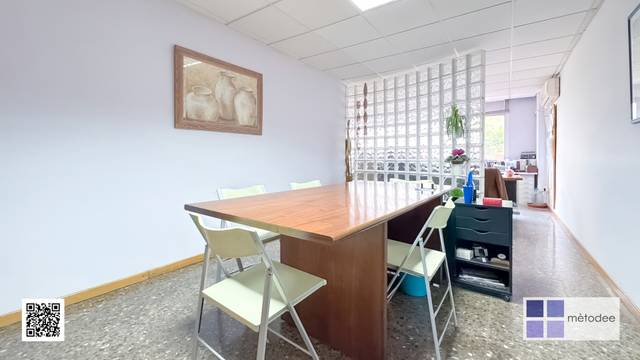 Oficina en Alquiler en Rambla de Badal en La Bordeta