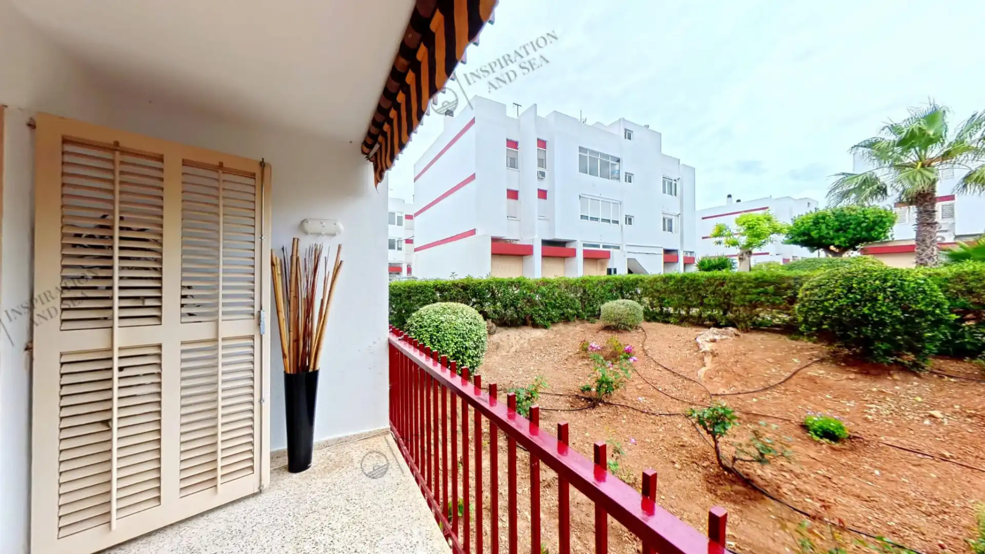 Vista exterior de Piso en venta en Santa Eulària des Riu con Aire acondicionado y Terraza