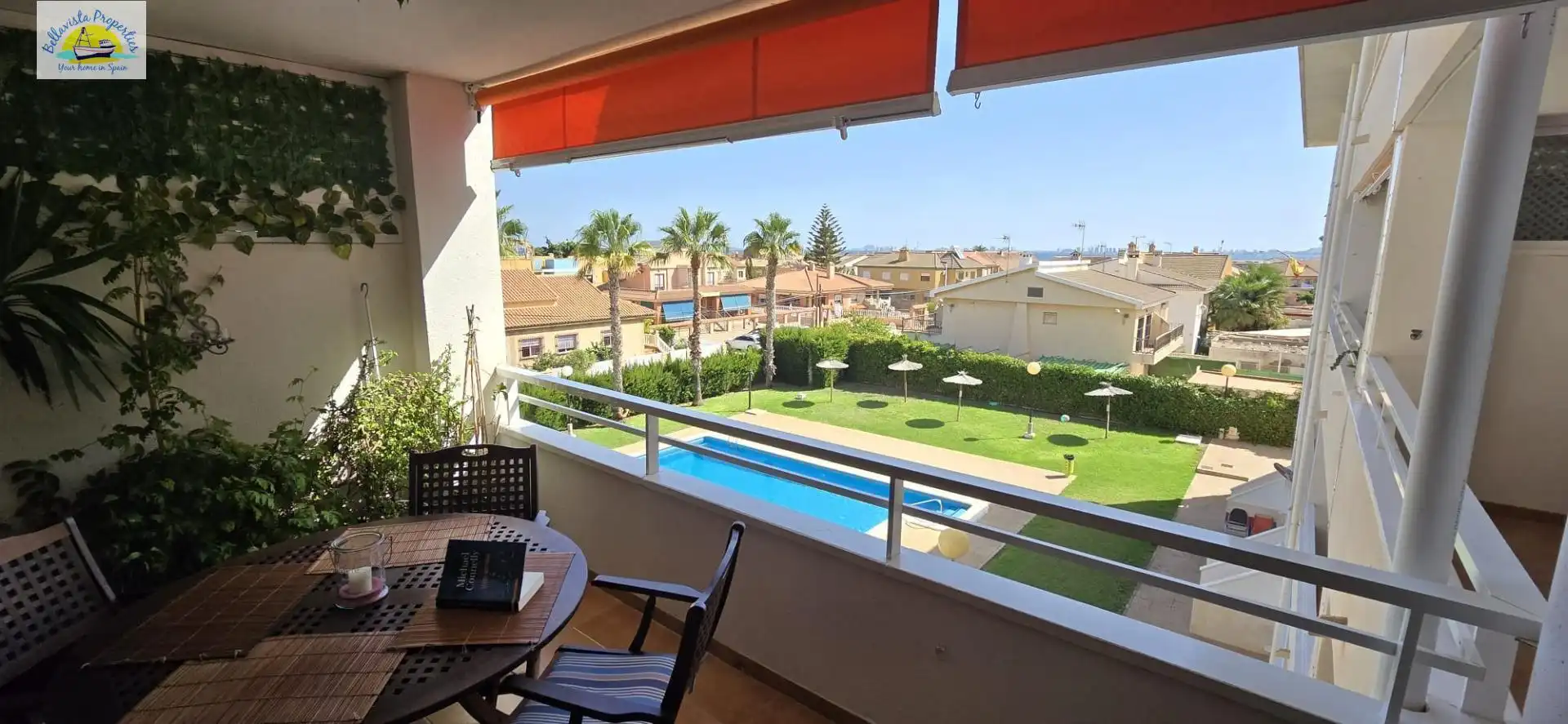 Vista exterior de Apartament en venda en Cartagena amb Moblat, Balcó i Alarma