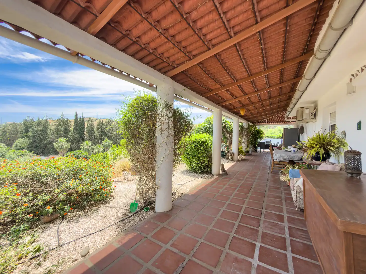 Terraza de Finca rústica en venta en Coín con Aire acondicionado, Trastero y Piscina