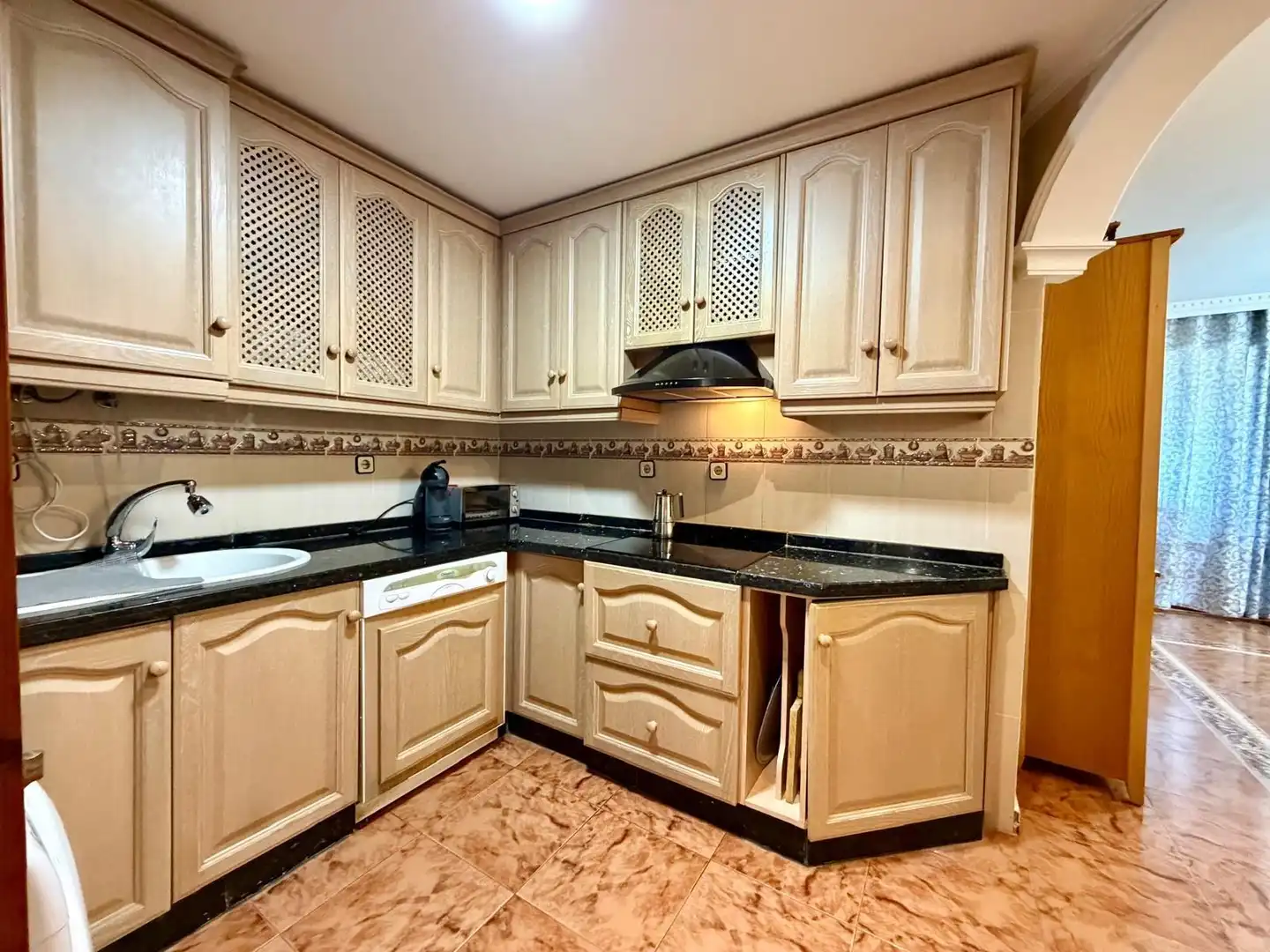 Cocina de Piso en venta en Roquetas de Mar con Terraza