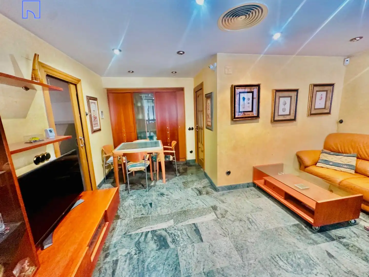 Houses for sale in Tudela  with Air Conditioner, Heating and Storage room