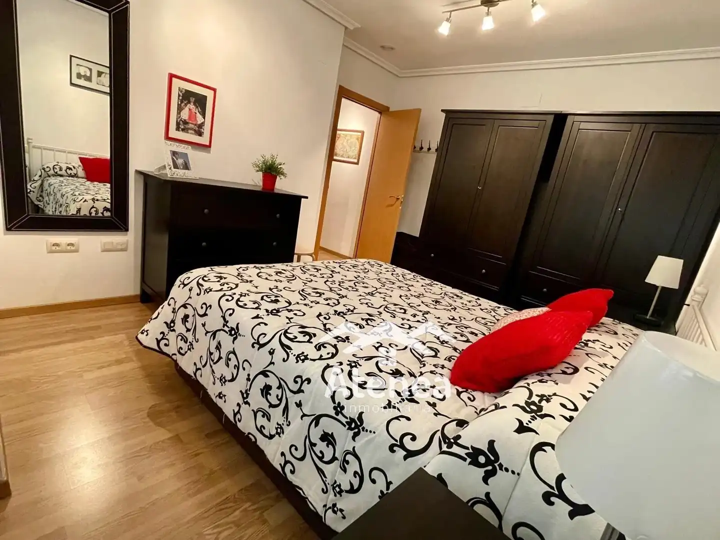 Habitación de Ático en venta en La Roda con Aire acondicionado, Calefacción y Terraza