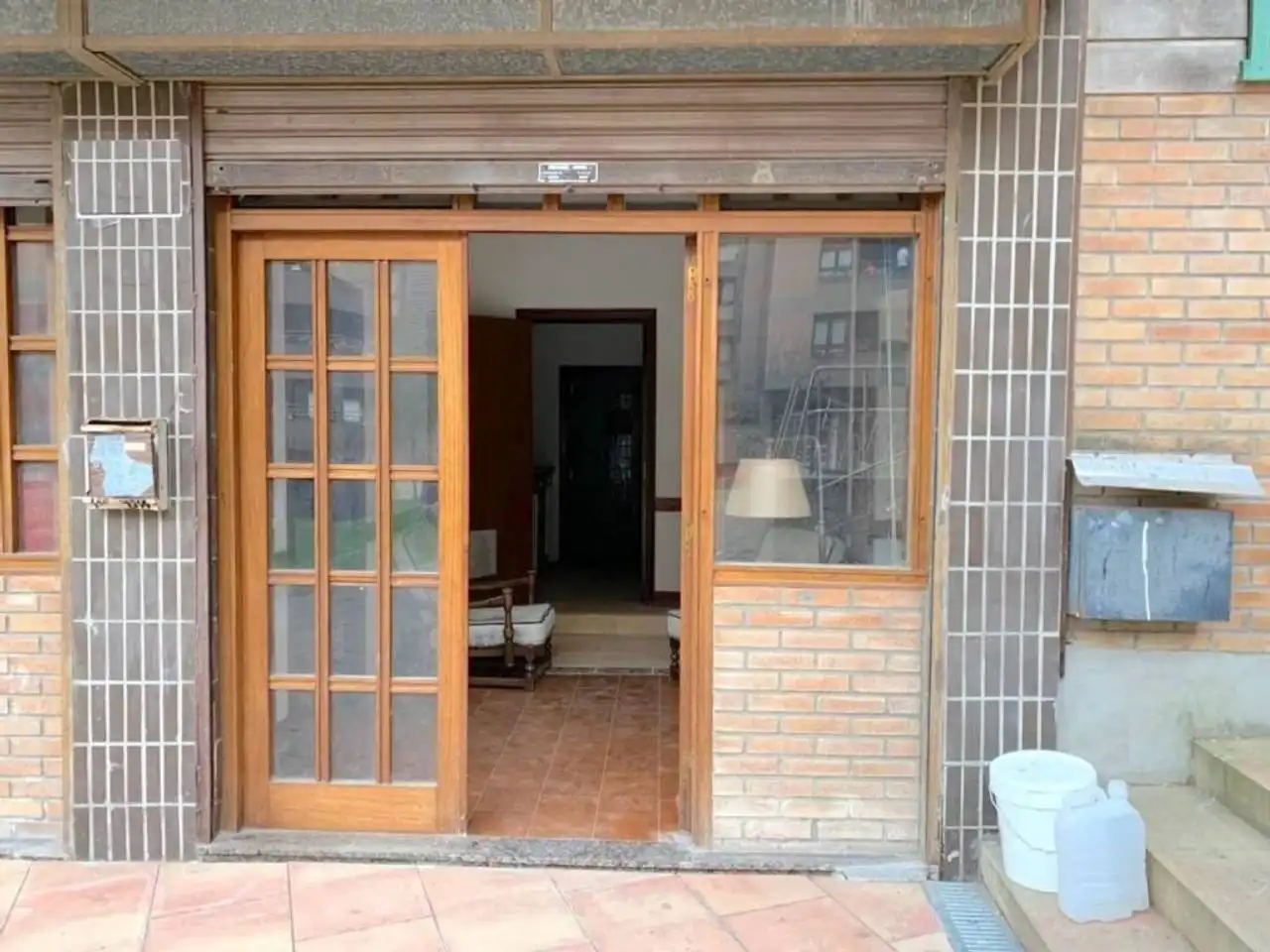 Local comercial en venda a Centro Urbano - Hirigunea, imagen 2