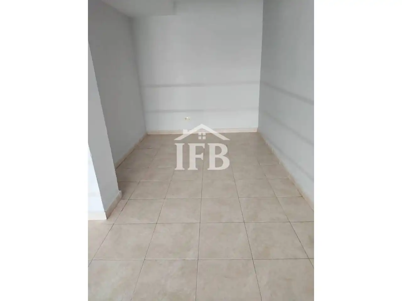 Local comercial en venta en Avenida Augusto Vázquez, imagen 12