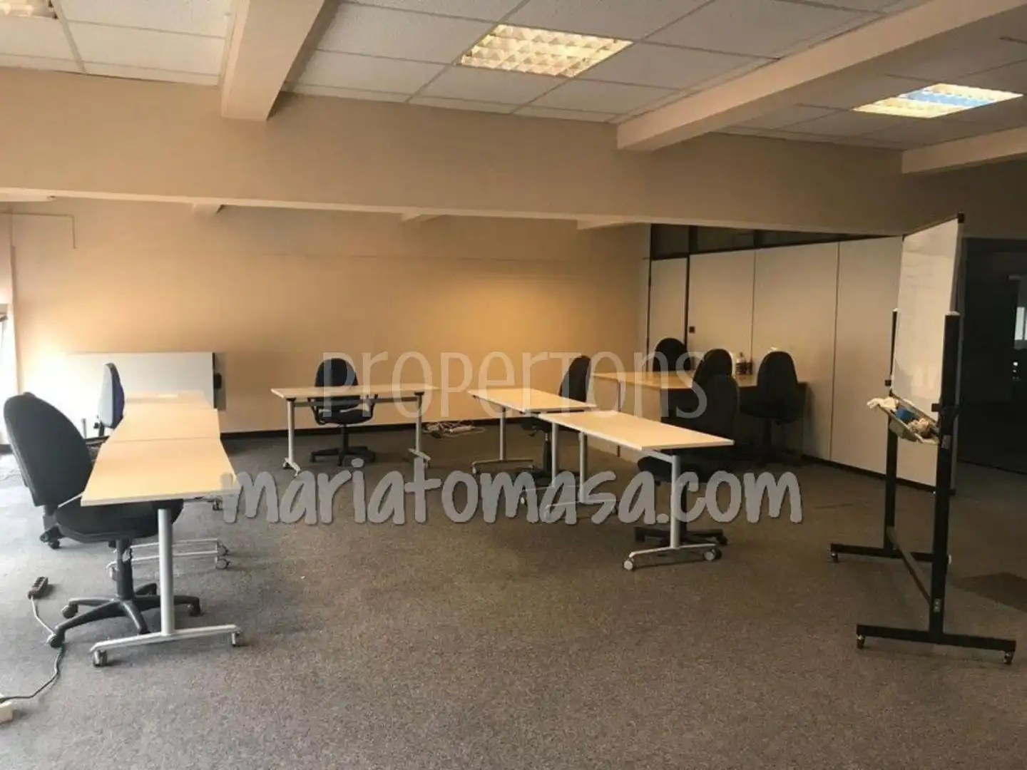 Oficina de lloguer en Basauri 