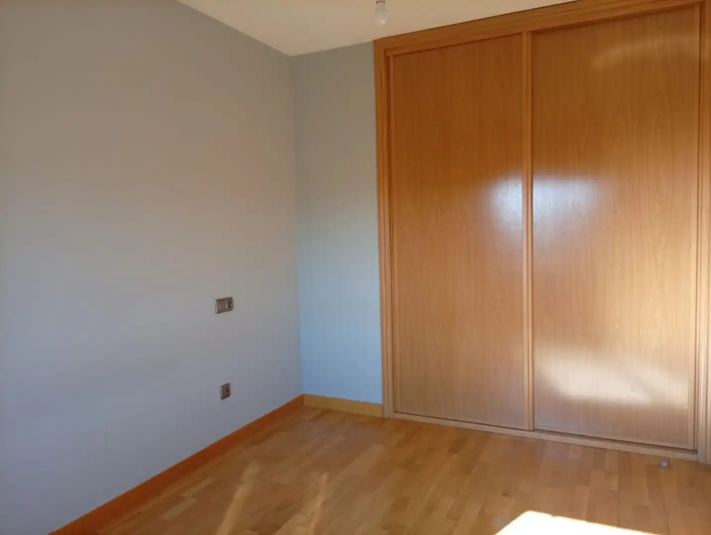 Dormitori de Apartament en venda en Arroyo de la Encomienda amb Calefacció i Traster