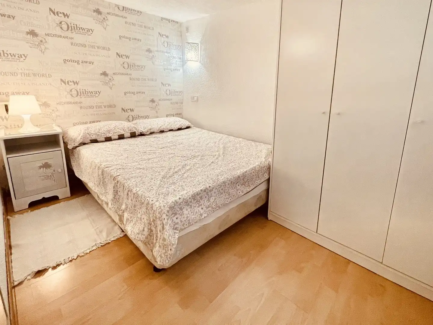 Bedroom of Apartments for rent in Madrid  with Heating, Terrace and Furnished