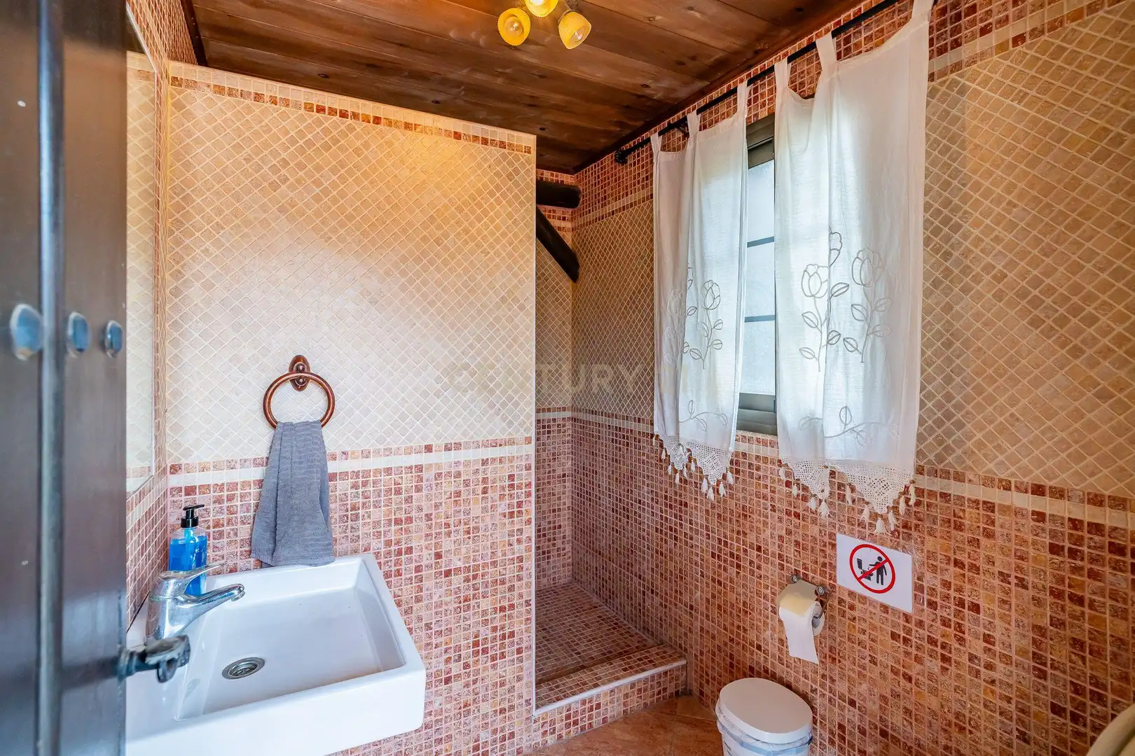 Baño de Casa o chalet de alquiler en Mijas con Aire acondicionado, Jardín privado y Trastero